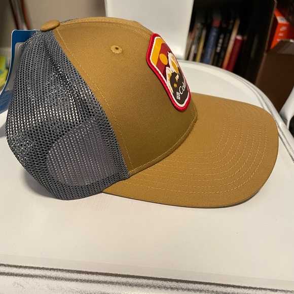 Columbia SnapBack Brown With Blue Mesh Unisex Hat With Patch. NWT - Picture 5 of 7